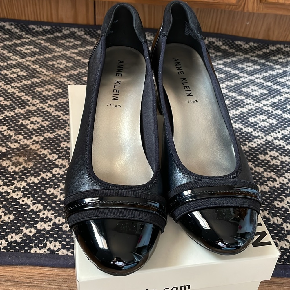 Anne Klein Pumps